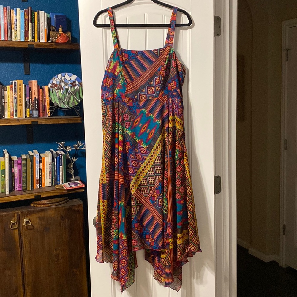 Gorgeous colorful flowy dress!